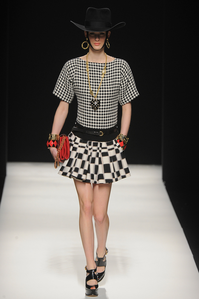 Moschino 2012ﶬ¸ͼƬ