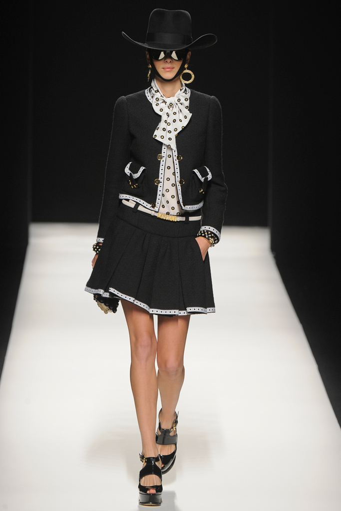 Moschino 2012ﶬ¸ͼƬ