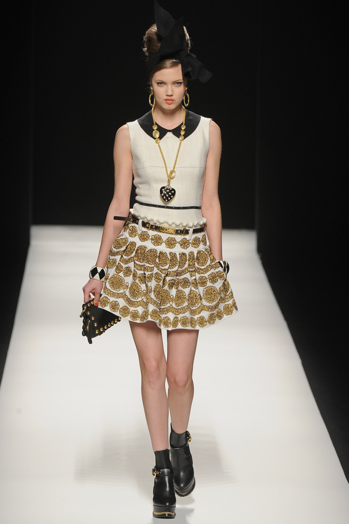 Moschino 2012ﶬ¸ͼƬ