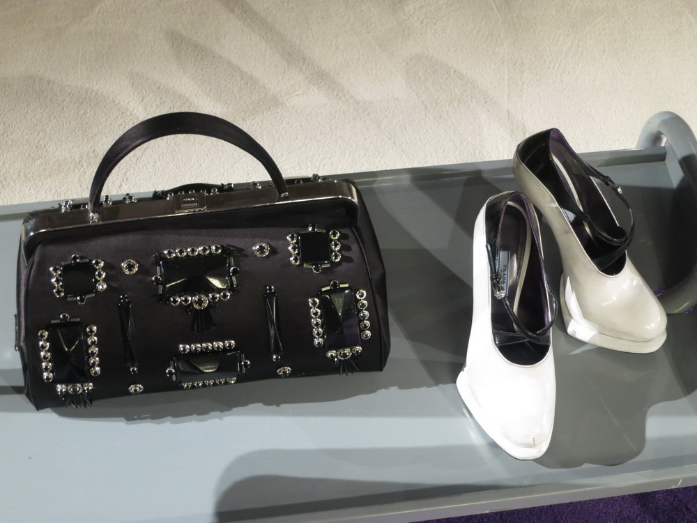 Prada 2012ﶬƷͼƬ