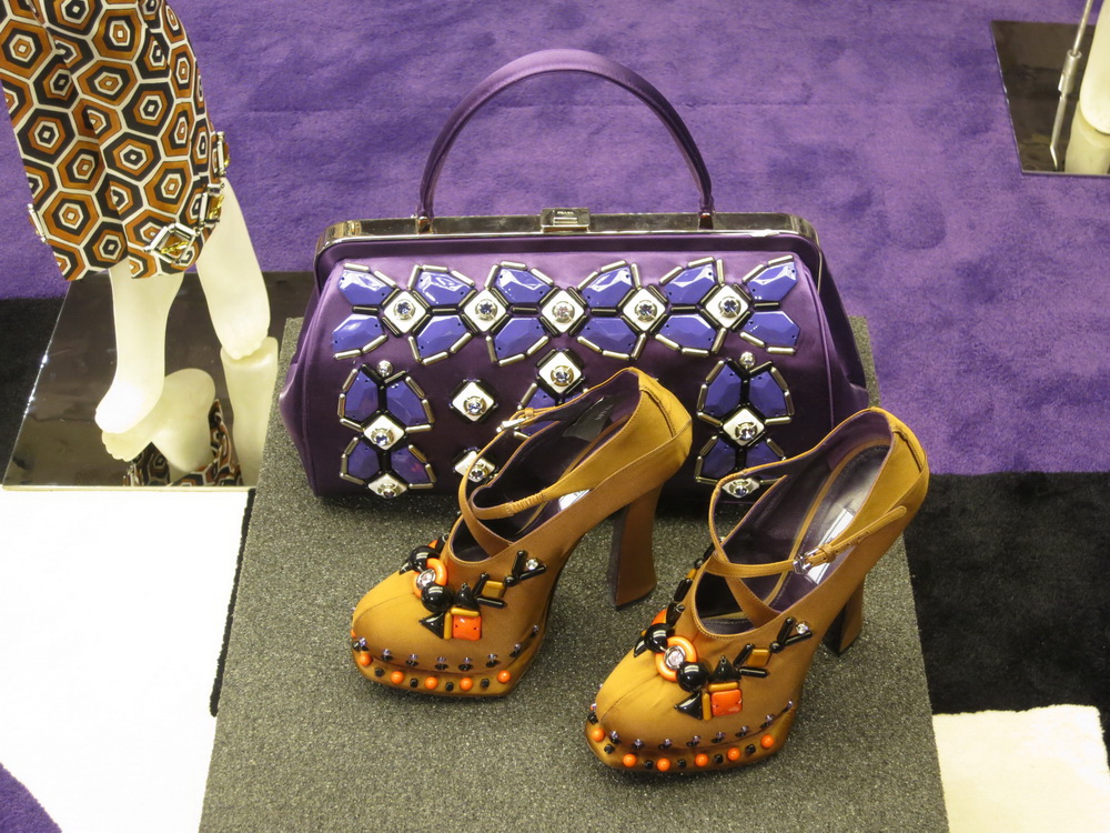 Prada 2012ﶬƷͼƬ