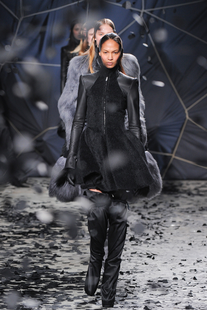 Gareth Pugh 2012ﶬ¸ͼƬ