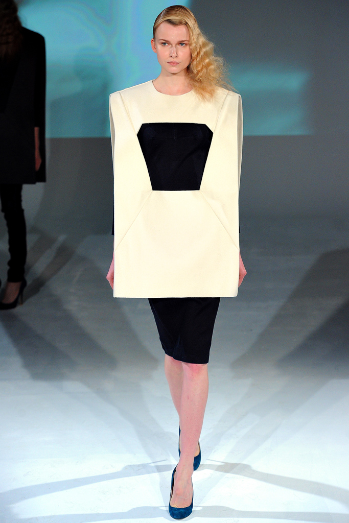 Chalayan 2012ﶬϵиͼƬ