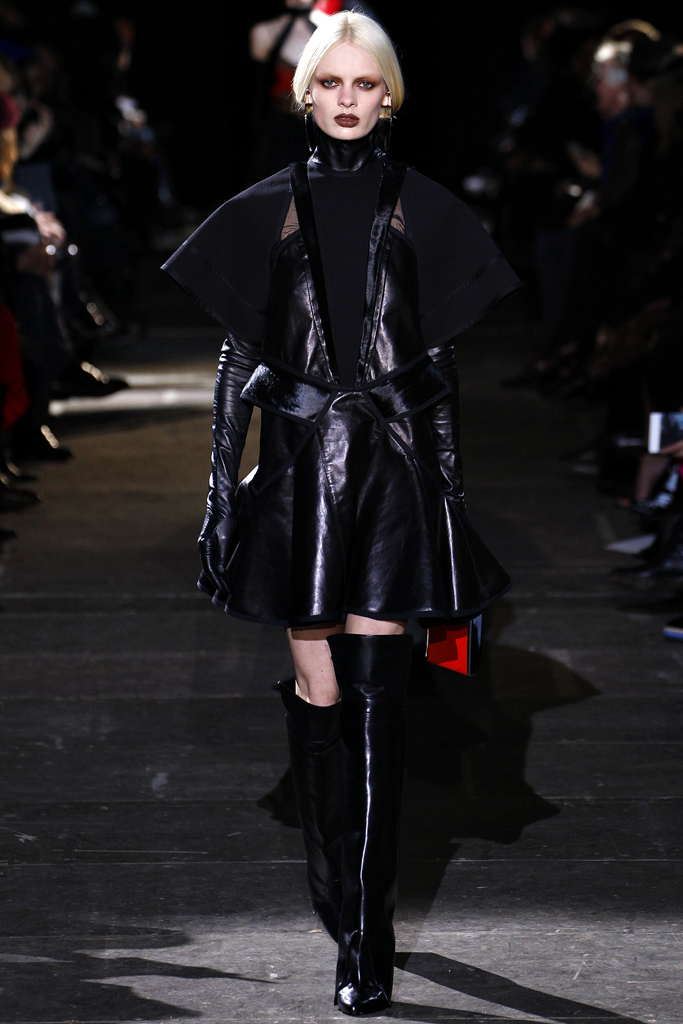 Givenchy 2012ﶬϵиͼƬ