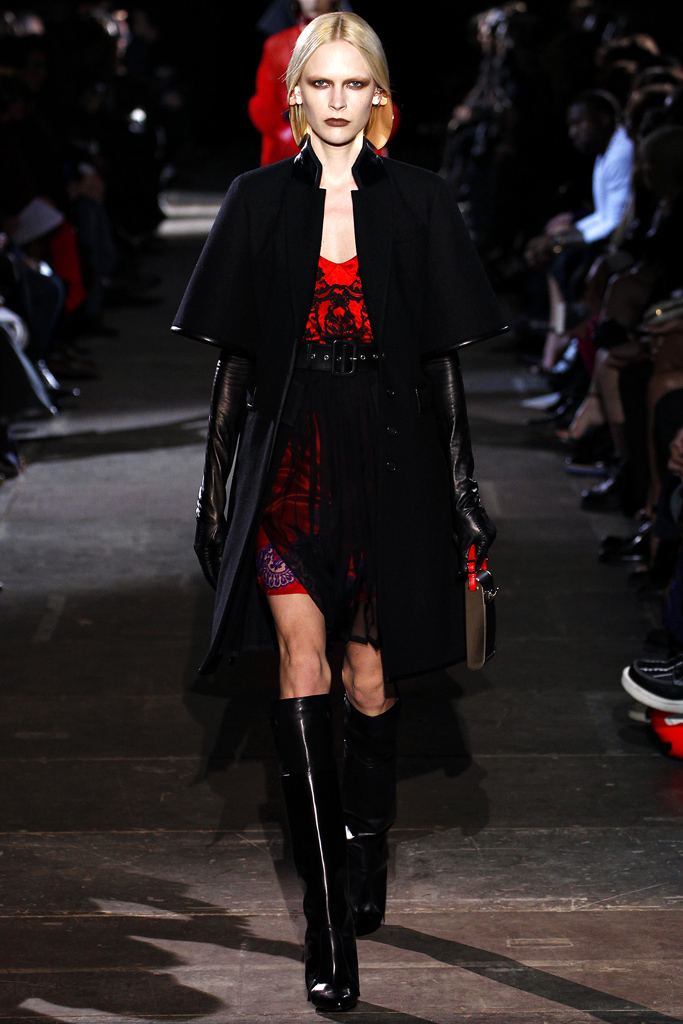 Givenchy 2012ﶬϵиͼƬ