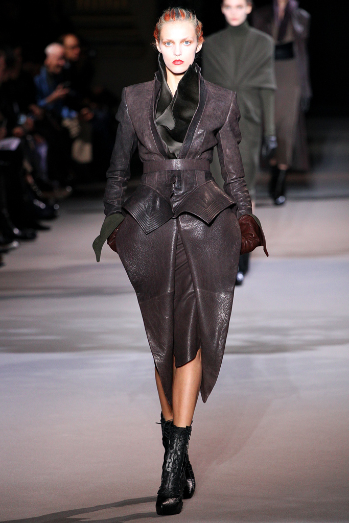 Haider Ackermann 2012ﶬϵиͼƬ