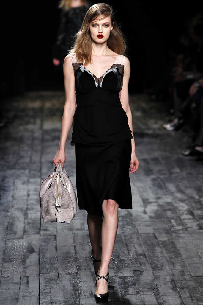 Nina Ricci 2012ﶬϵиͼƬ