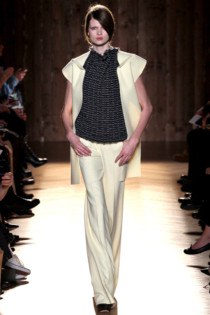 Roland Mouret 2012ﶬϵиͼƬ