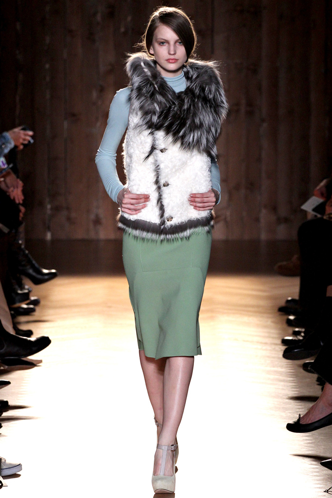 Roland Mouret 2012ﶬϵиͼƬ