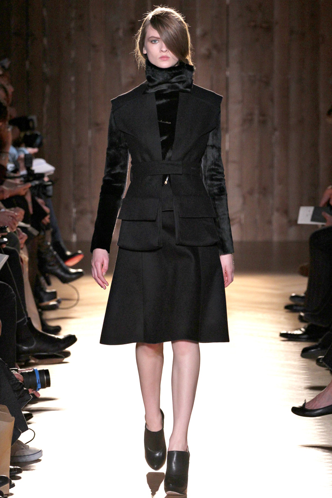 Roland Mouret 2012ﶬϵиͼƬ