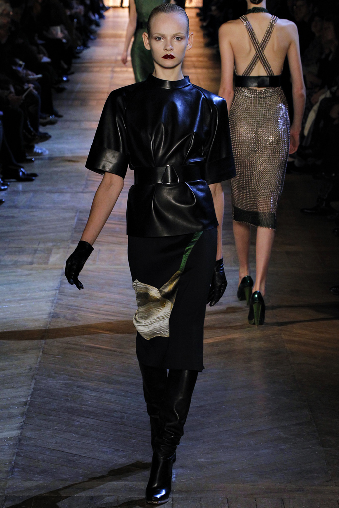 Yves Saint Laurent 2012ﶬ¸ͼƬ