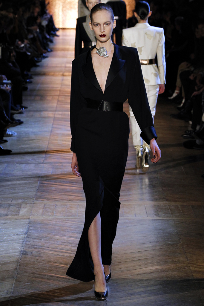 Yves Saint Laurent 2012ﶬ¸ͼƬ