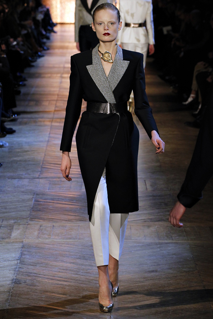 Yves Saint Laurent 2012ﶬ¸ͼƬ