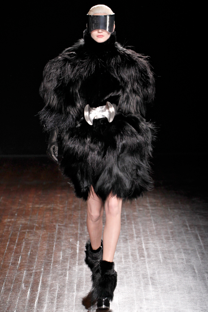 Alexander McQueen 2012ﶬ¸ͼƬ