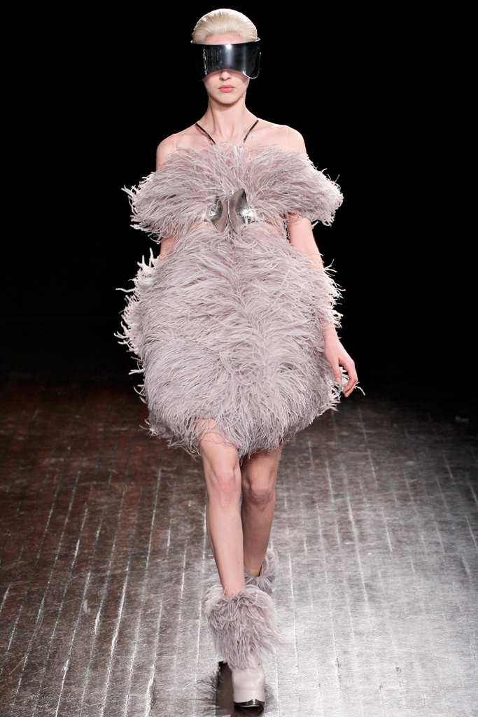 Alexander McQueen 2012ﶬ¸ͼƬ