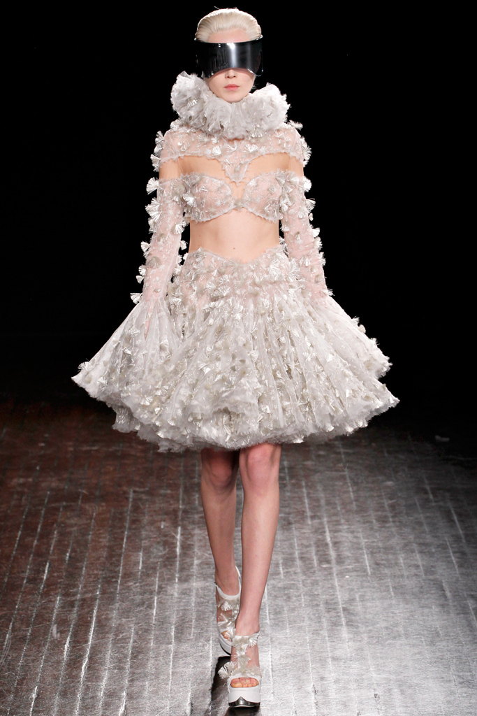 Alexander McQueen 2012ﶬ¸ͼƬ