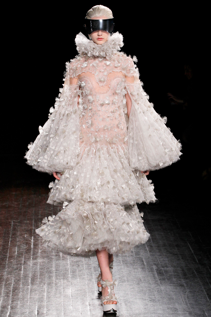 Alexander McQueen 2012ﶬ¸ͼƬ