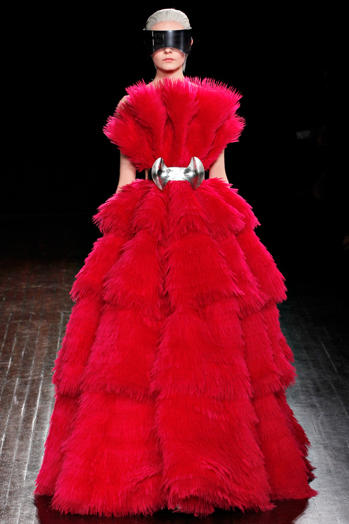 Alexander McQueen 2012ﶬ¸ͼƬ