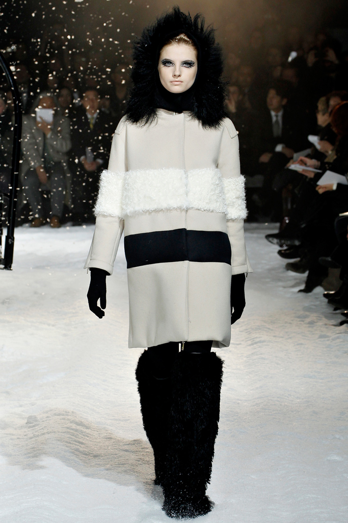 Moncler Gamme Rouge 2012ﶬ¸ͼƬ