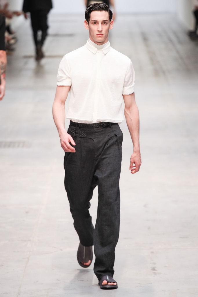 Costume National Homme 13װͼƬ