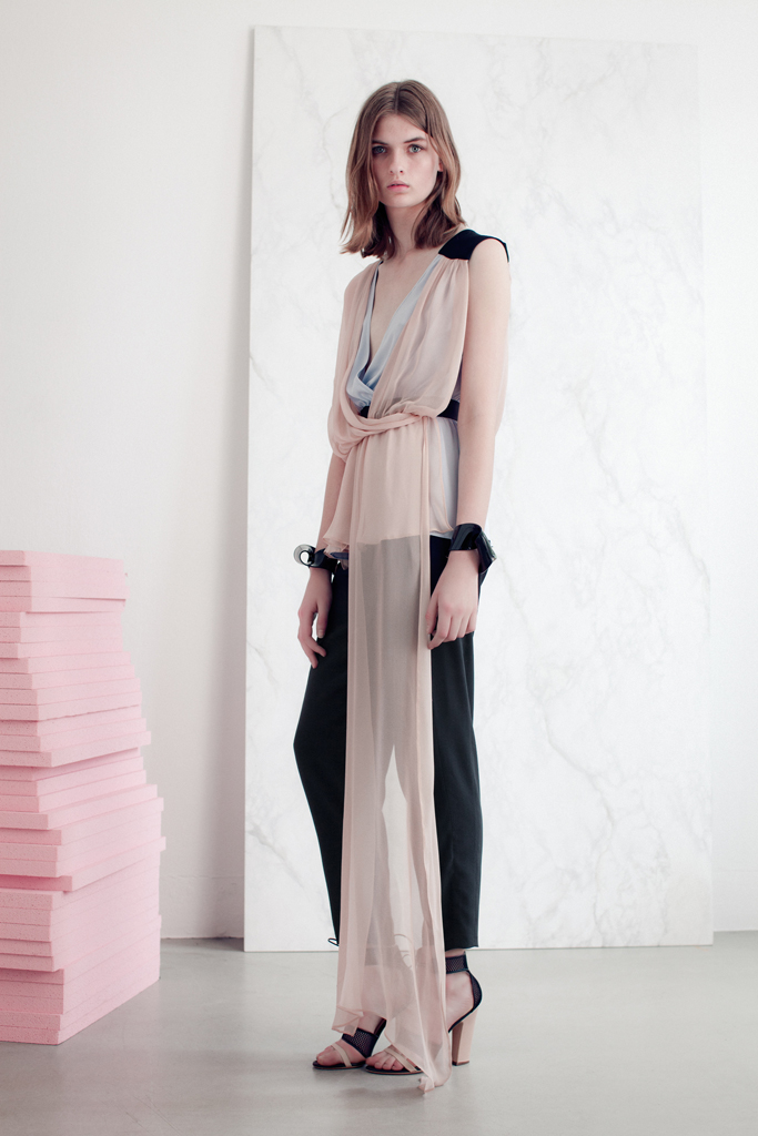 Vionnet 13紺ͼƬ