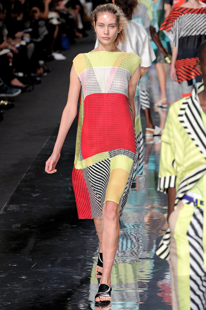 Issey Miyake 2013㳡ͼƬ