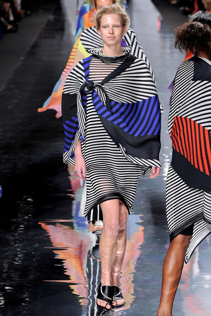 Issey Miyake 2013㳡ͼƬ