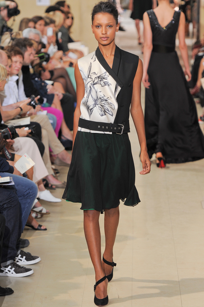 Bouchra Jarrar 2012ﶬ߼㳡ͼͼƬ