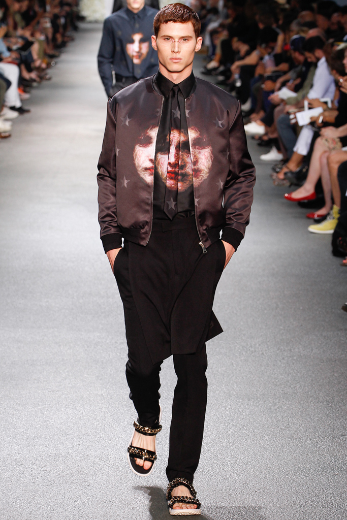 Givenchy 2012ﶬ߼㳡ͼͼƬ