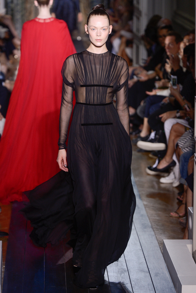 Valentino 2012ﶬ߼㳡ͼͼƬ