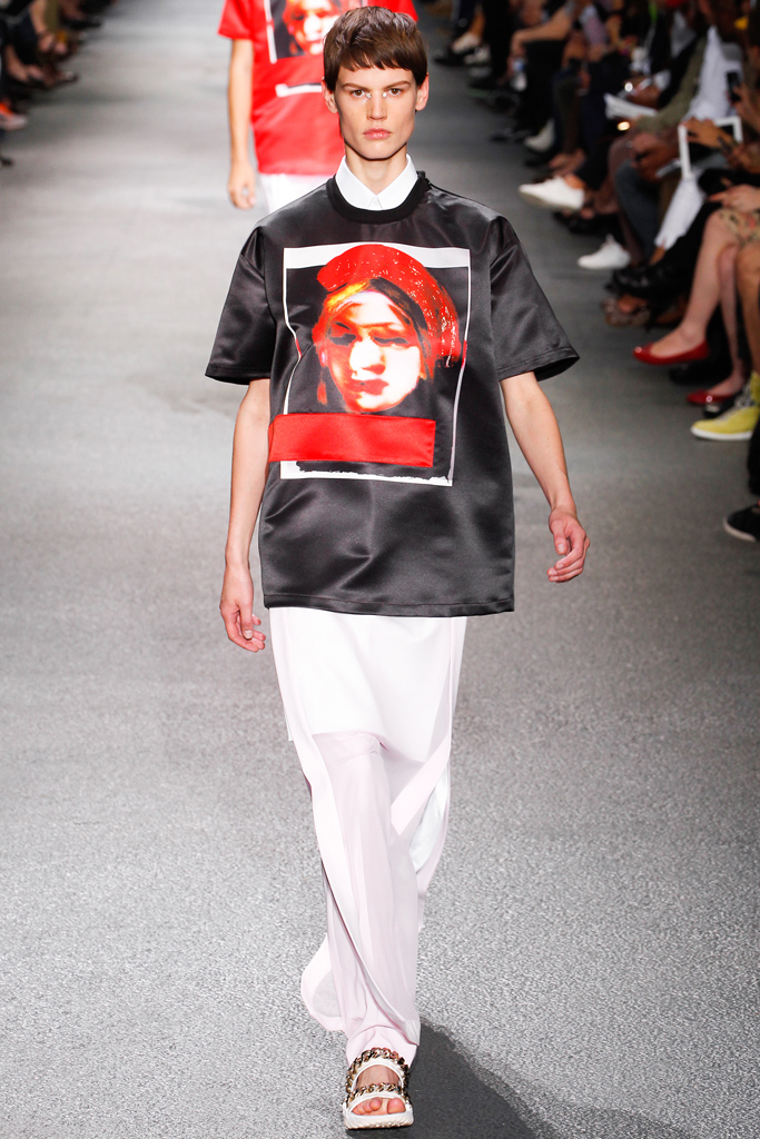 Givenchy 2012ﶬ߼㳡ͼͼƬ