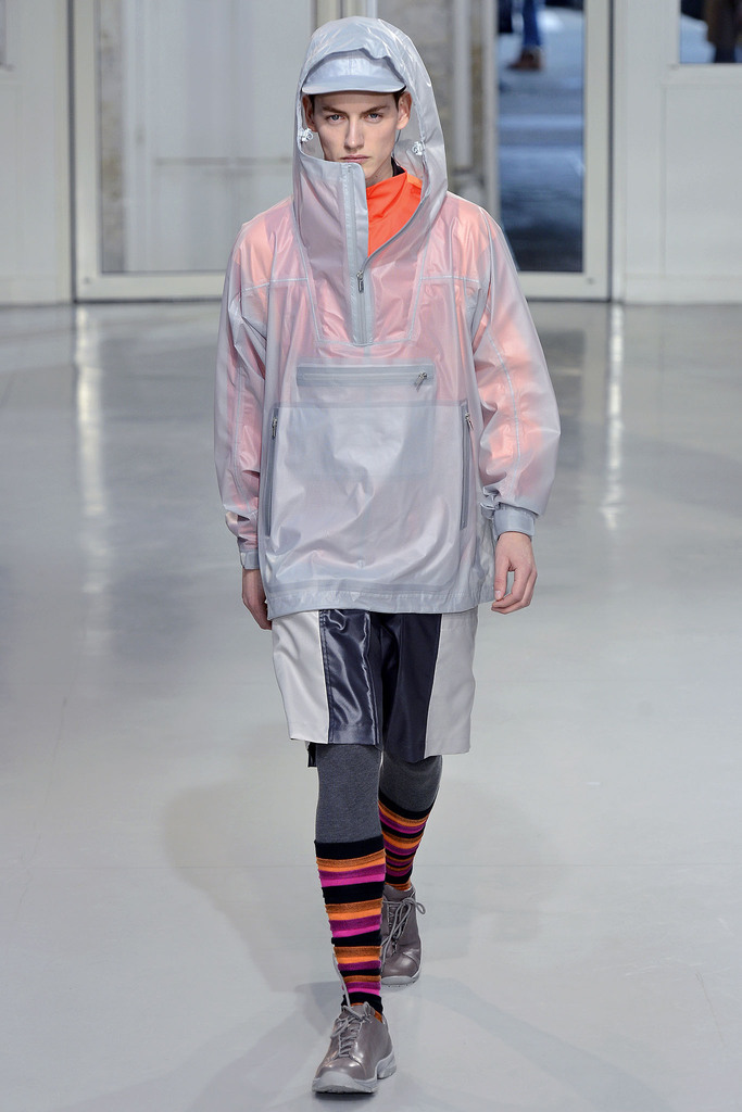 Issey Miyake 2013ﶬװ㳡ͼͼƬ