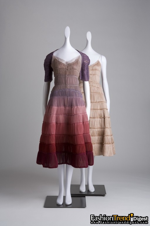 (L) Waterfall Dress and Matching Jacket spring/summer 2007<br>
Lilac, assorted pinks, cranberry, and nude silk tulle<br>
Waterfall Dress, spring/summer 2007<br>
Nude silk tulle 