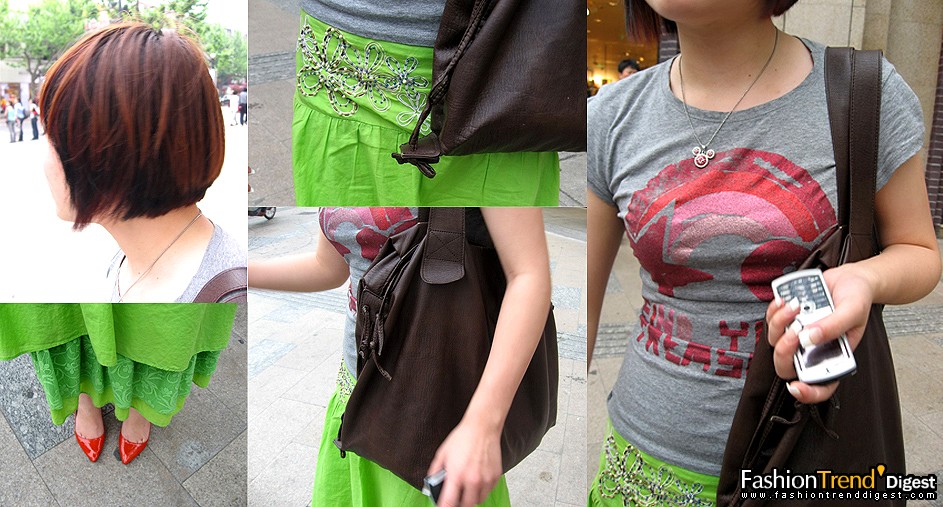 名字：Carmen<br>
职业：视觉商品陈列<br>
年龄：23<br>
Tops：Zara<br>
裙子：Etam<br>
鞋子：Zara<br>
包：无<br>
喜欢的品牌：H&M、Zara、DKNY、BCBG<br>
穿衣风格：休闲<br>
购买场所：商场<br>
时尚媒体：Yoho<br>
 