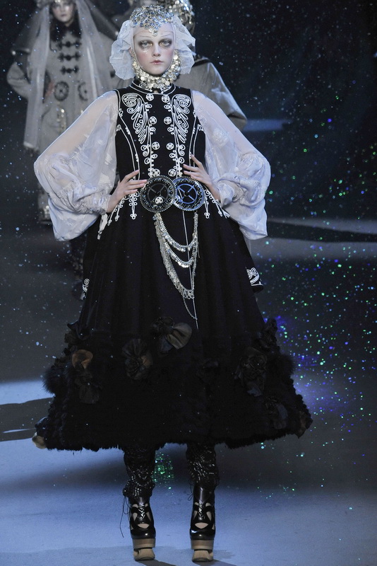 John Galliano 09ﶬͼƬ