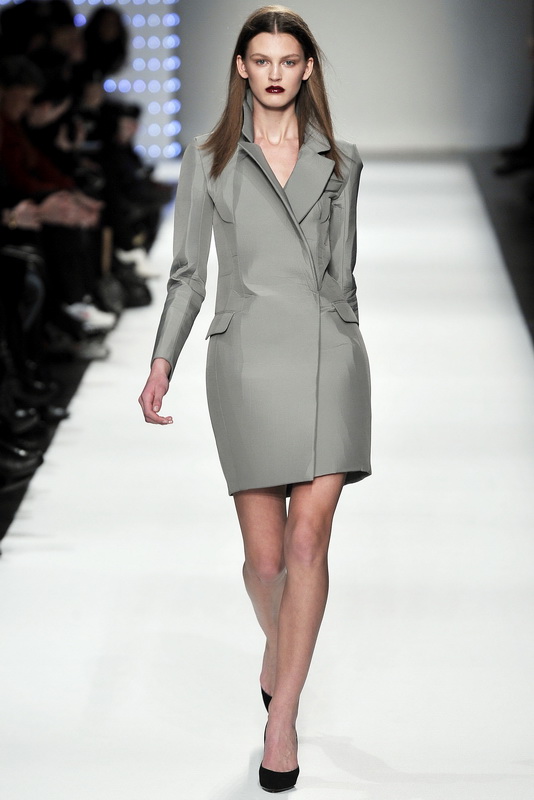 Hussein Chalayan 09秋冬