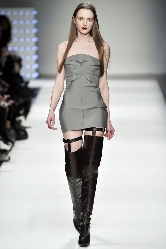 Hussein Chalayan 09ﶬͼƬ