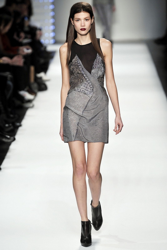 Hussein Chalayan 09ﶬͼƬ