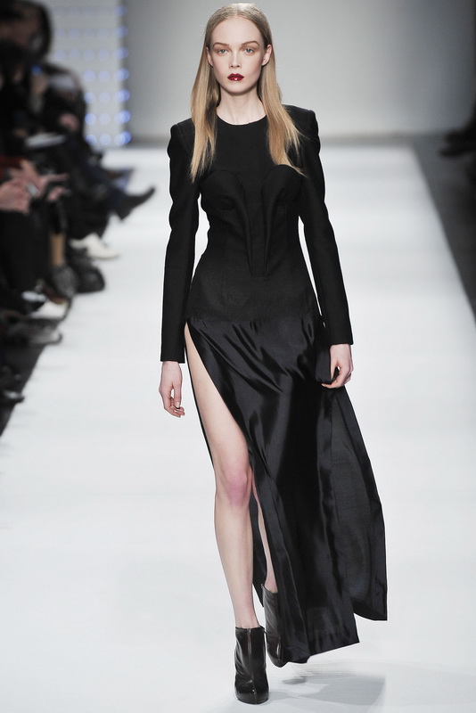 Hussein Chalayan 09ﶬͼƬ