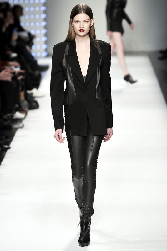 Hussein Chalayan 09ﶬͼƬ