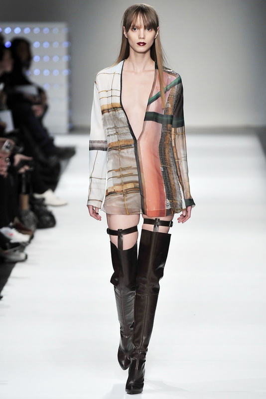 Hussein Chalayan 09ﶬͼƬ