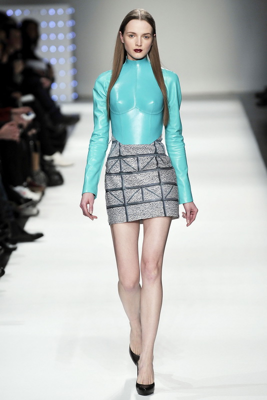 Hussein Chalayan 09ﶬͼƬ