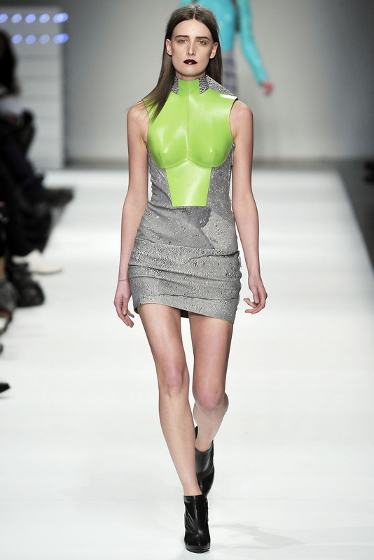 Hussein Chalayan 09ﶬͼƬ