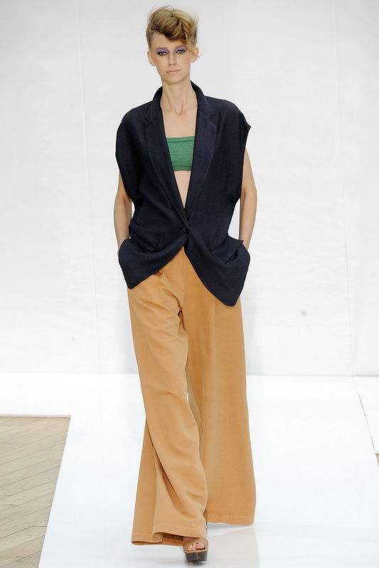 Nicole Farhi 10ĸͼƬ