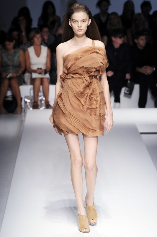 Gianfranco Ferre 10ĸͼƬ