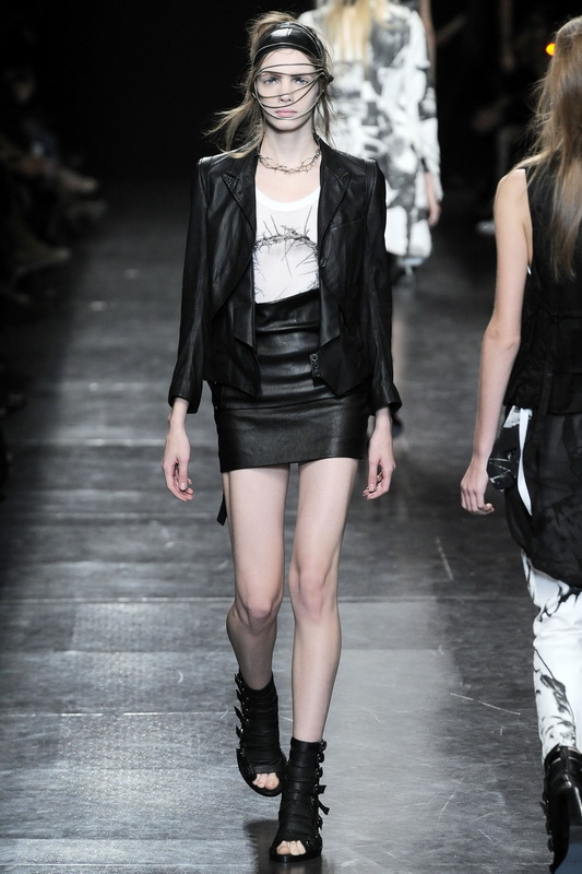 Ann Demeulemeester 10ĸͼƬ