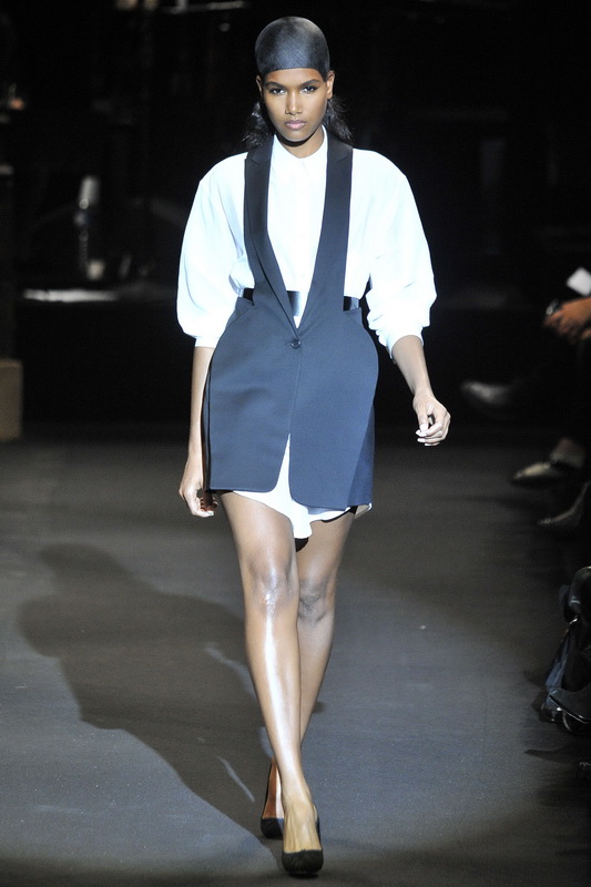 Hussein Chalayan 10ĸͼƬ