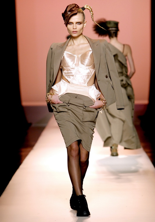 Jean Paul Gaultier 10ĸͼƬ