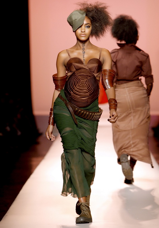 Jean Paul Gaultier 10ĸͼƬ