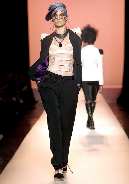 Jean Paul Gaultier 10ĸͼƬ